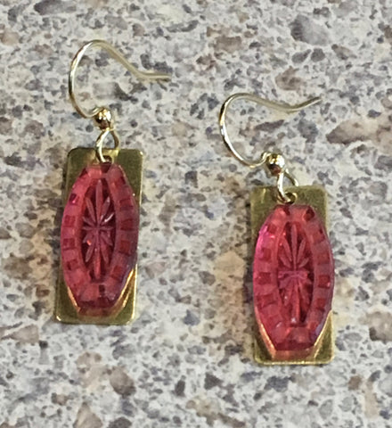 Art Deco Vintage Etched Glass in Fuchsia Color Earrings