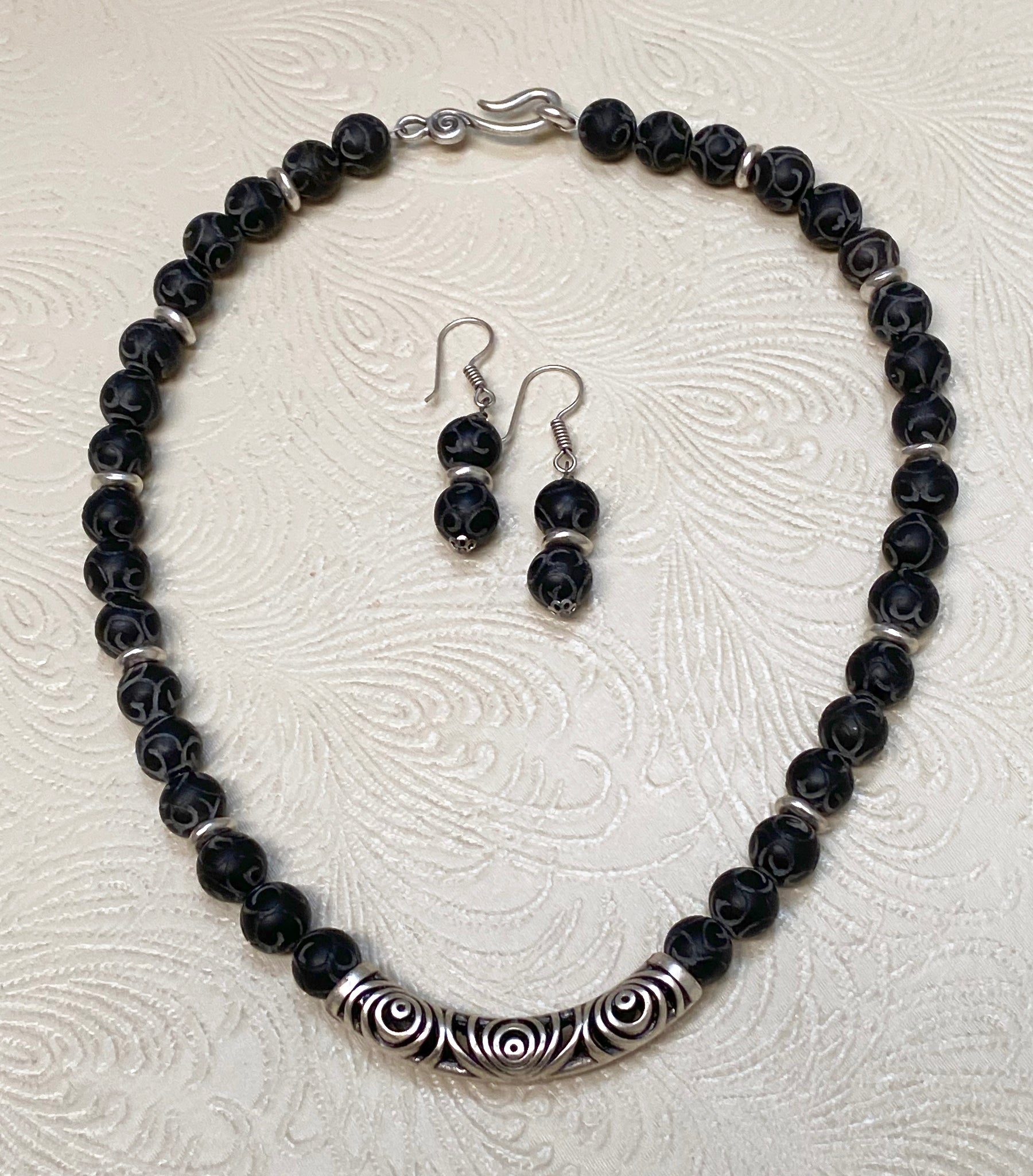 Earthy Black Carved Bead & Silver Feature Necklace & Earring Set