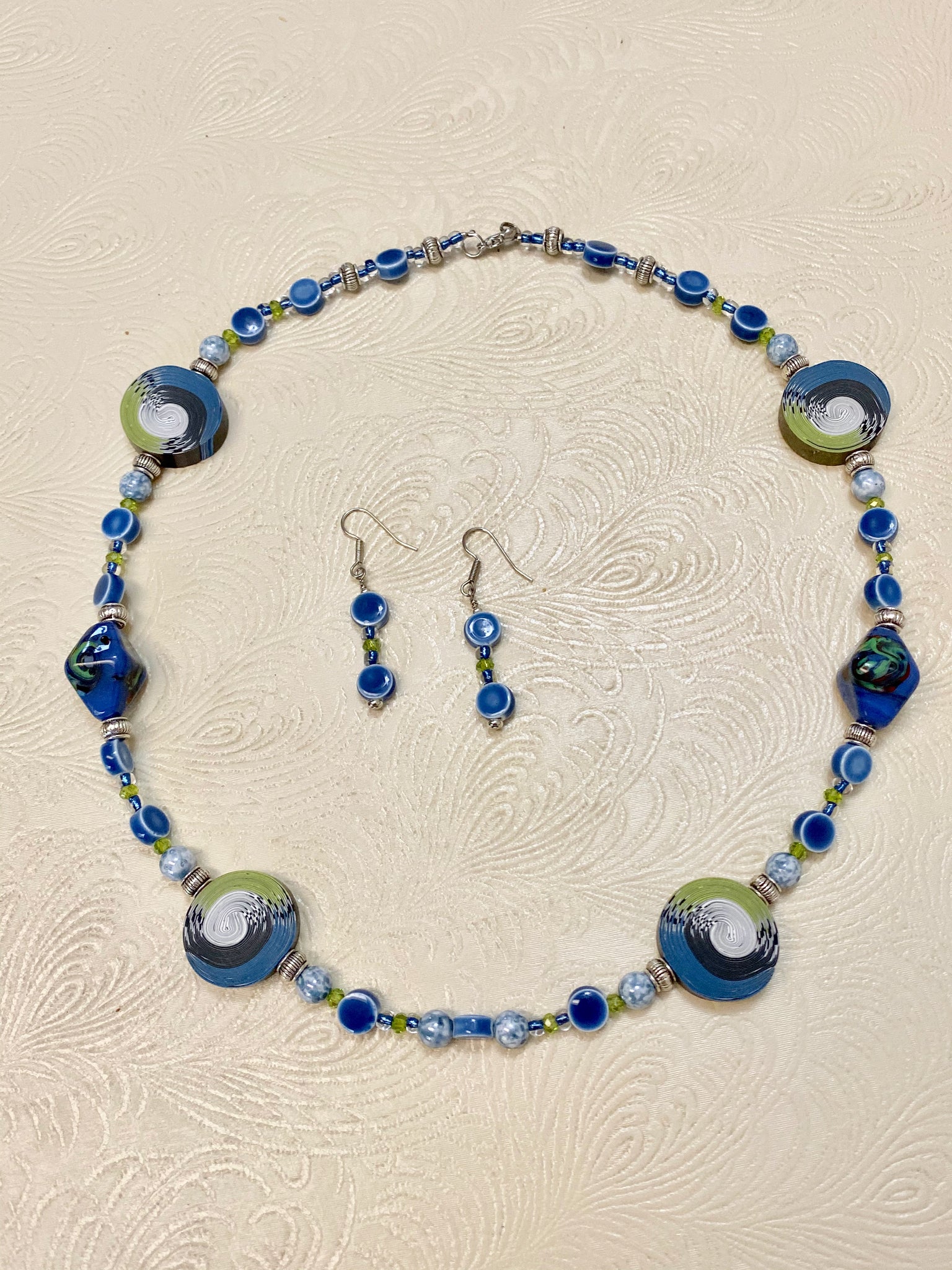 Spin-a-Disc in Blue & Green Necklace & Earring Set