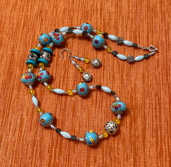 Cheerful Turquoise Necklace & Earring Set